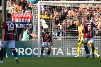 Il Var condanna il Grifone al 99', furia Vieira, Castro dà il la alla rimonta