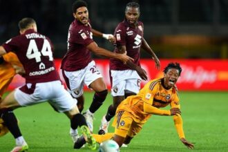 granata ok in Coppa Italia tra i veleni, in campo Buffon Jr