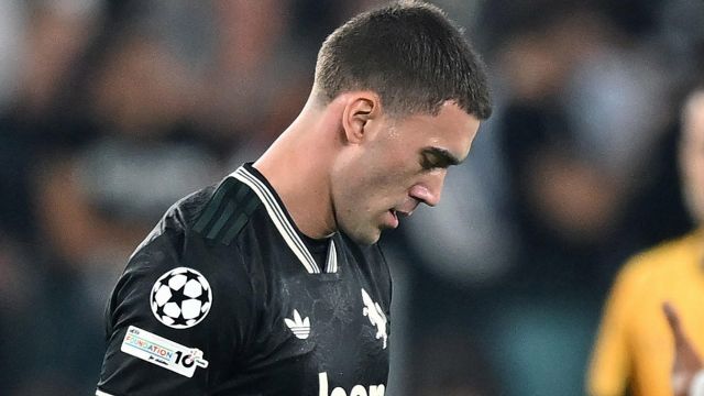 Vlahovic imprescindibile, l'uomo in più di Tudor accantona i tormenti nella serata folle di Juventus-Borussia Dortmund