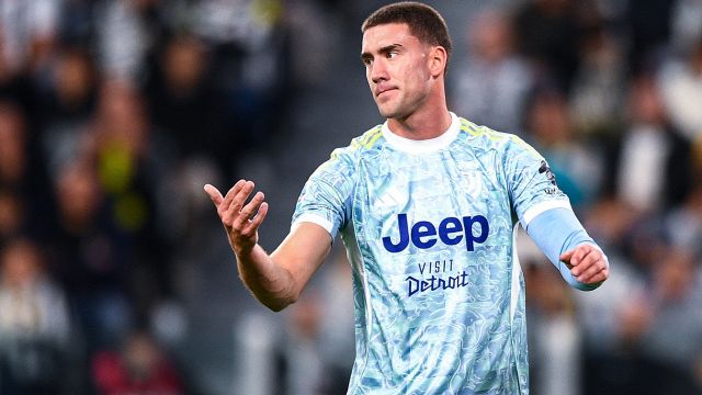 un gesto di Dusan fa discutere