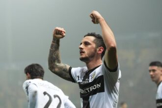 Valeri, infortunio: l'esito degli esami del difensore del Parma