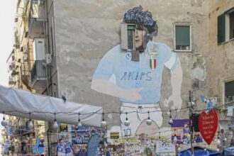 Napoli, riapre la piazza del murale di Maradona