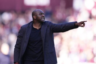 Viera resta allenatore del Genoa, almeno per la gara col Sassuolo