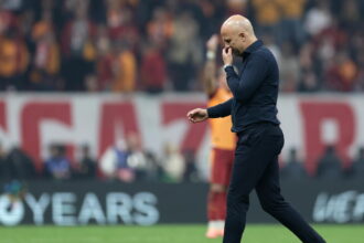 'Genocidio in Palestina'maxi striscioni in Galatasaray-Liverpool - Calcio