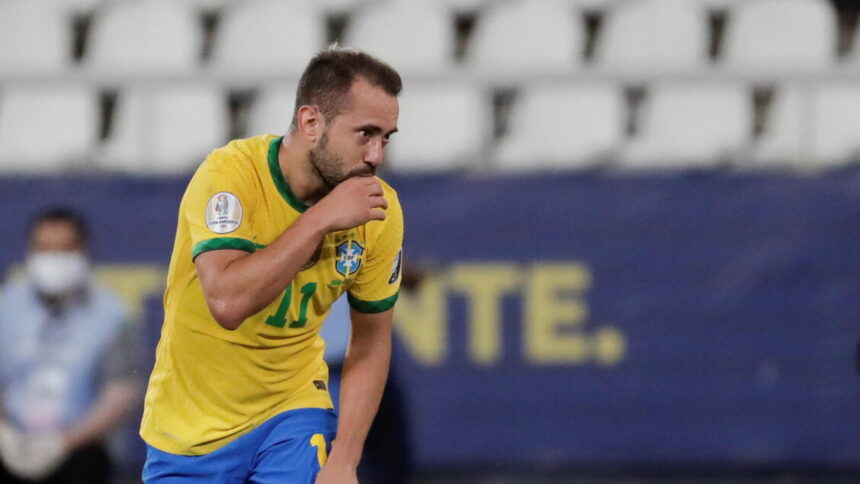 Calcio: Il brasiliano Everton Ribeiro, 'ho un cancro alla tiroide' - Calcio