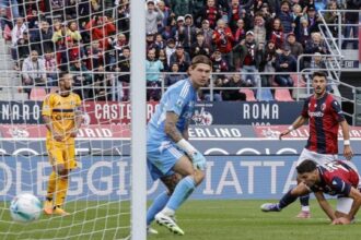 la follia di Tourè e lo show di Cambiaghi e Orsolini, Gilardino a rischio