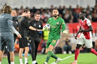 Var e rigore contro, Gigio scatena la rissa col Monaco