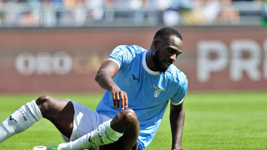 Calcio: Lazio; distorsione alla caviglia destra per Dia - Calcio