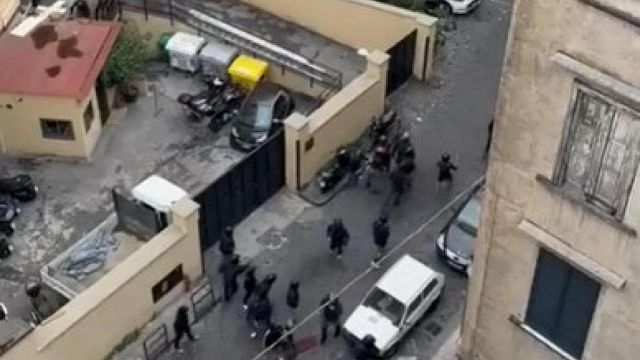 ferito un portoghese, sei napoletani in stato di fermo