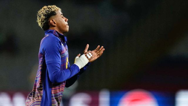 a rischio anche la sfida col Real. Scontro con la Federazione, scoppia il caso