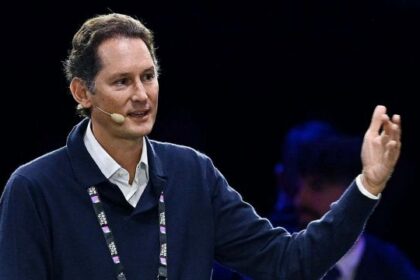 l’incontro per sventare la minaccia Ardoino e il ruolo di Comolli