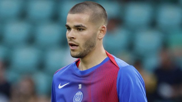 Luis Enrique lo difende e tira in ballo Gigio