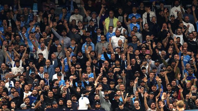 il caso che mette in imbarazzo la Uefa. Cosa è successo a Eindhoven