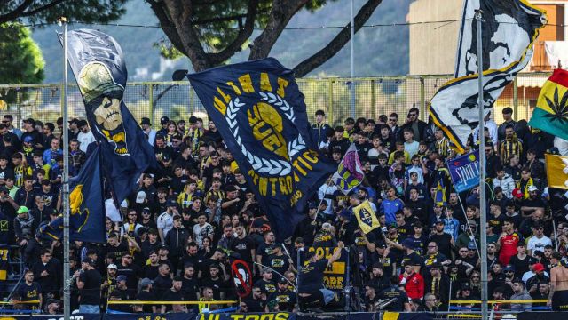 Juve Stabia-Bari rinviata a data da destinarsi, la decisione che rischia di far scoppiare il caos in serie B: gli scenari