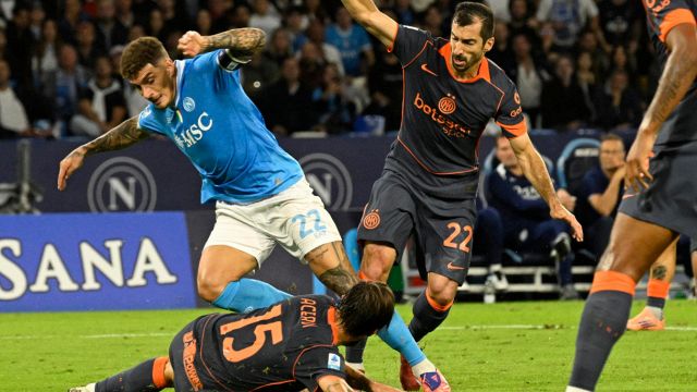 Il Napoli attacca la Domenica Sportiva per l’accusa a Di Lorenzo. E l’agente minaccia querela a Bergonzi 