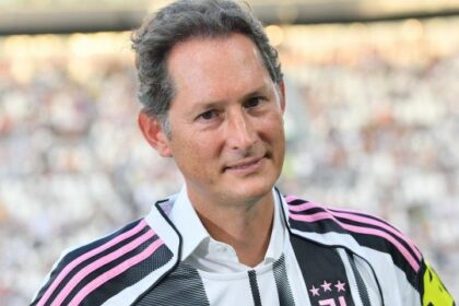 prima giornata in bianconero minuto per minuto, la sfuriata di Elkann, il retroscena
