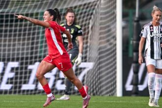 Serie A, l'impresa del Como impone interrogativi sulla Juventus, in vetta Lazio, Napoli e Roma. Risultati e classifica 2a giornata