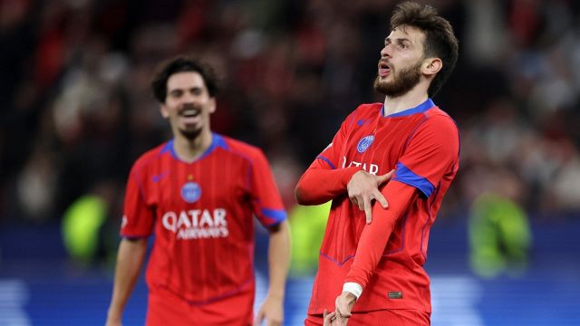 PSG e Barcellona a valanga, ok Donnarumma, poker Arsenal all'Atletico, incubo Mourinho. Classifica