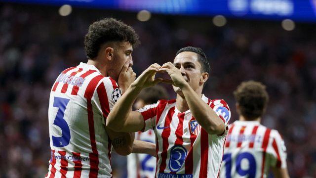Simeone li ha già scaricati, scoppia la polemica