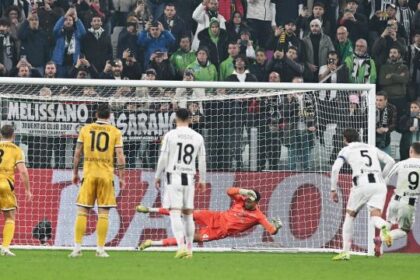 che regalo ai bianconeri, il caso dei fuorigioco su due gol