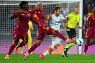 due calciatori squalificati, mano pesante su Roma e Inter