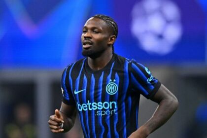 Inter, tegola Thuram: non era un crampo, ecco quanto tempo starà fuori. Pio-Bonny: chi al fianco di Lautaro?