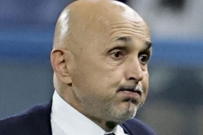 l'addio all'Italia, il caso Acerbi, il legame con Totti e Icardi e il problema De Laurentiis