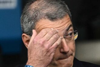 Comolli sotto accusa. Gli errori di mercato e la promessa mancata su Kolo Muani