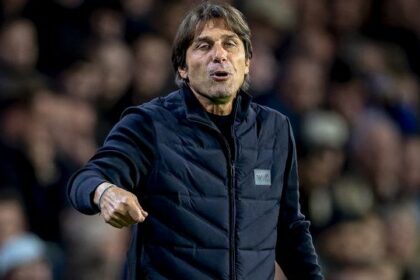 "Troppi 9 acquisti, Napoli e i napoletani non devono essere presi per il c...". Ma Boban lo bacchetta