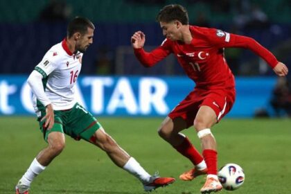 Yildiz show, Ronaldo sbaglia un rigore, crisi Vlahovic, si dimette il ct, le classifiche