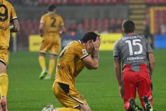 Zaniolo prima viene graziato poi segna, Vardy prima il giallo poi l’erroraccio