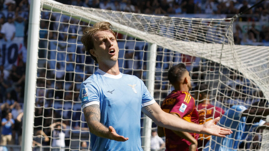 Calcio: Lazio; Rovella 'dolore è tornato, costretto ad operarmi' - Calcio