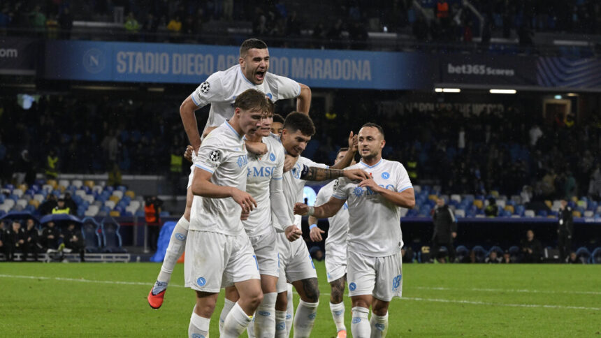Champions: 2-0 al Qarabag, il Napoli risale in classifica - Calcio