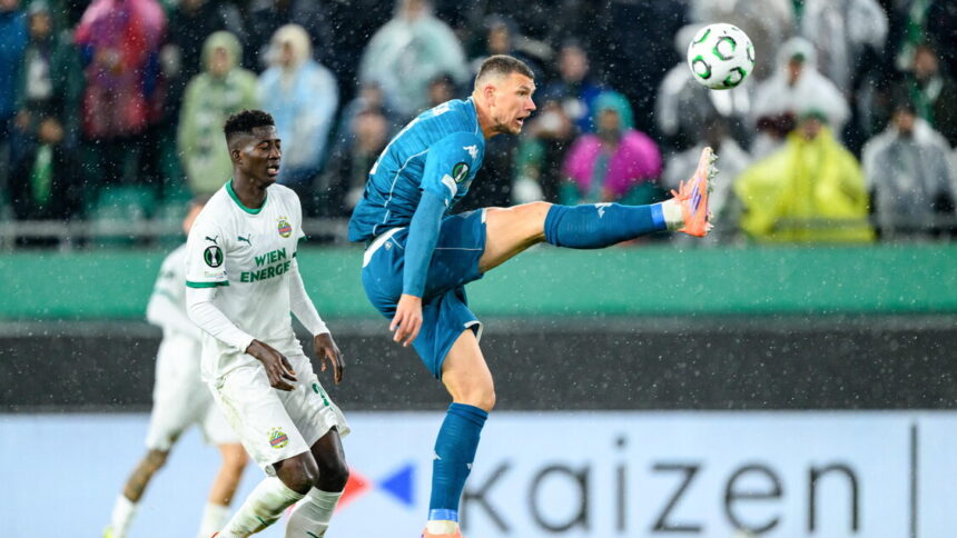 Conference: Dzeko, Non è possibile avere nostri tifosi contro - Calcio