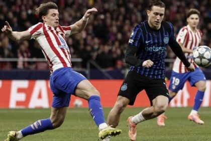 Zielinski risponde ad Alvarez, poi spunta Gimenez. Lautaro non incide