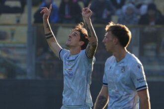 mai fare regali a Zaniolo, che caos sul rigore con espulsione. Rosso anche a Runjaic