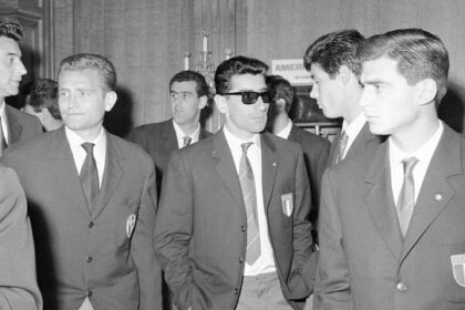 Morto Lorenzo Buffon, leggendario portiere del Milan e della Nazionale e "zio" di Gigi. L'amore con Edy Campagnoli