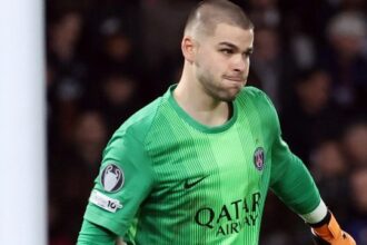 erede Donnarumma costretto a spiegare il like all'estrema destra