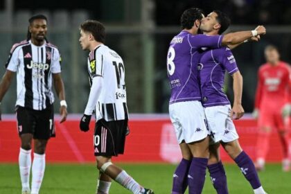 Mandragora fa esplodere il Franchi dopo gol Kostic, il sabato difficile dell'ex Vlahovic