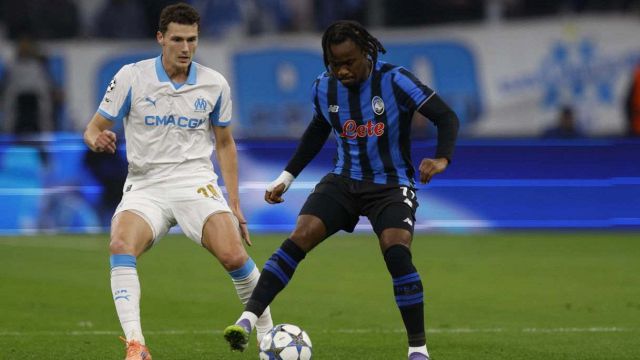 Samardzic salva Juric (che litiga con Lookman), male De Ketelaere. Ahanor è dappertutto