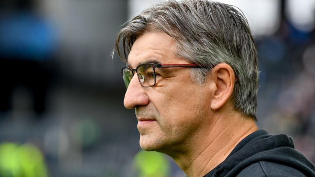 rischia il terzo esonero di fila. E la Juventus aspetta l’assist