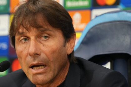 la conferenza show e l’ennesimo attacco a Marotta e Var