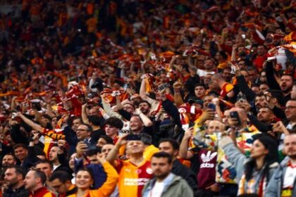 in carcere 7 arbitri e il presidente di un club, più di mille giocatori coinvolti