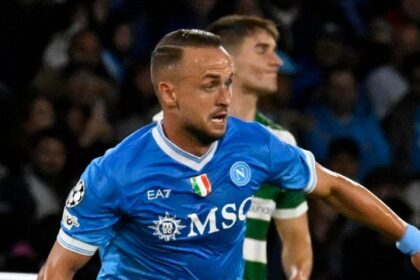 cosa sta succedendo nello spogliatoio azzurro e gli scenari