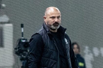 insulti in tre lingue e poi l’addio allo Spartak