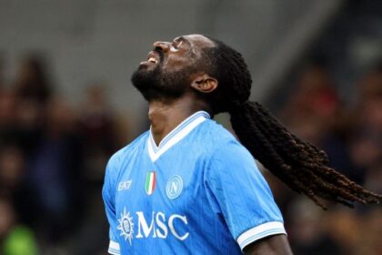 stesso infortunio e lungo stop, per Conte emergenza a centrocampo