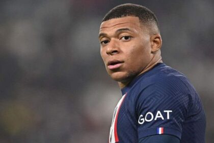 il club chiede 240 milioni di risarcimento al giocatore