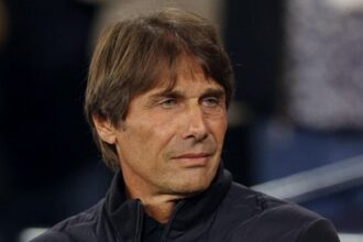 annulla la conferenza pre Atalanta e non spegne le polemiche. I motivi della scelta