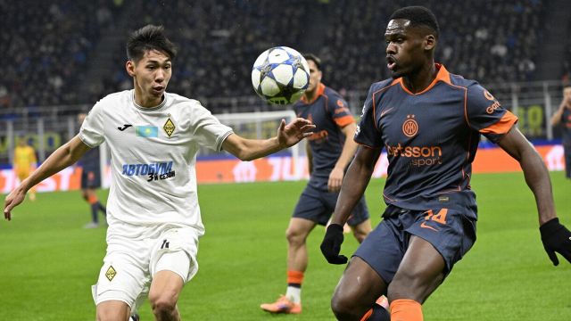 Non c’è solo il rigore revocato, le proteste di San Siro