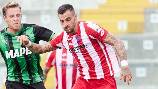 "Il Bari deve puntare ai play-off. Monza leggermente favorito. Mi aspetto un campionato combattuto"